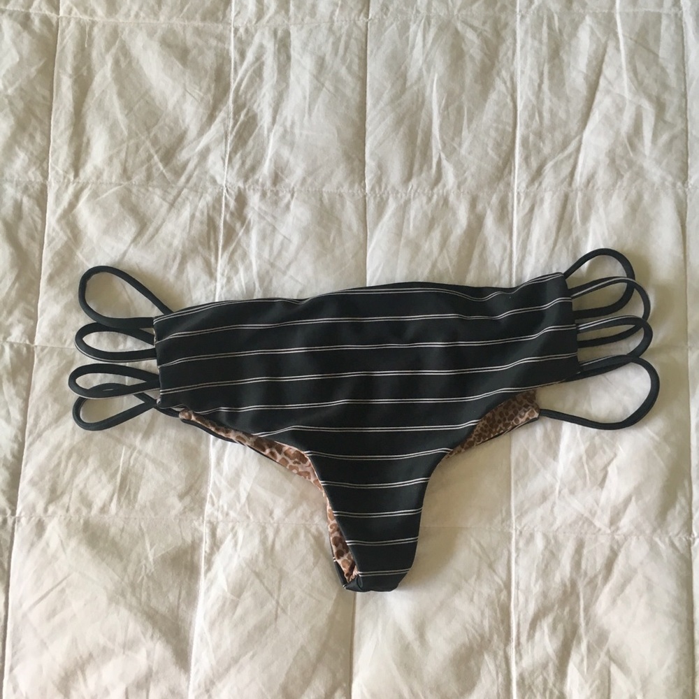 Acacia Swimwear Molokai bottom Size XS